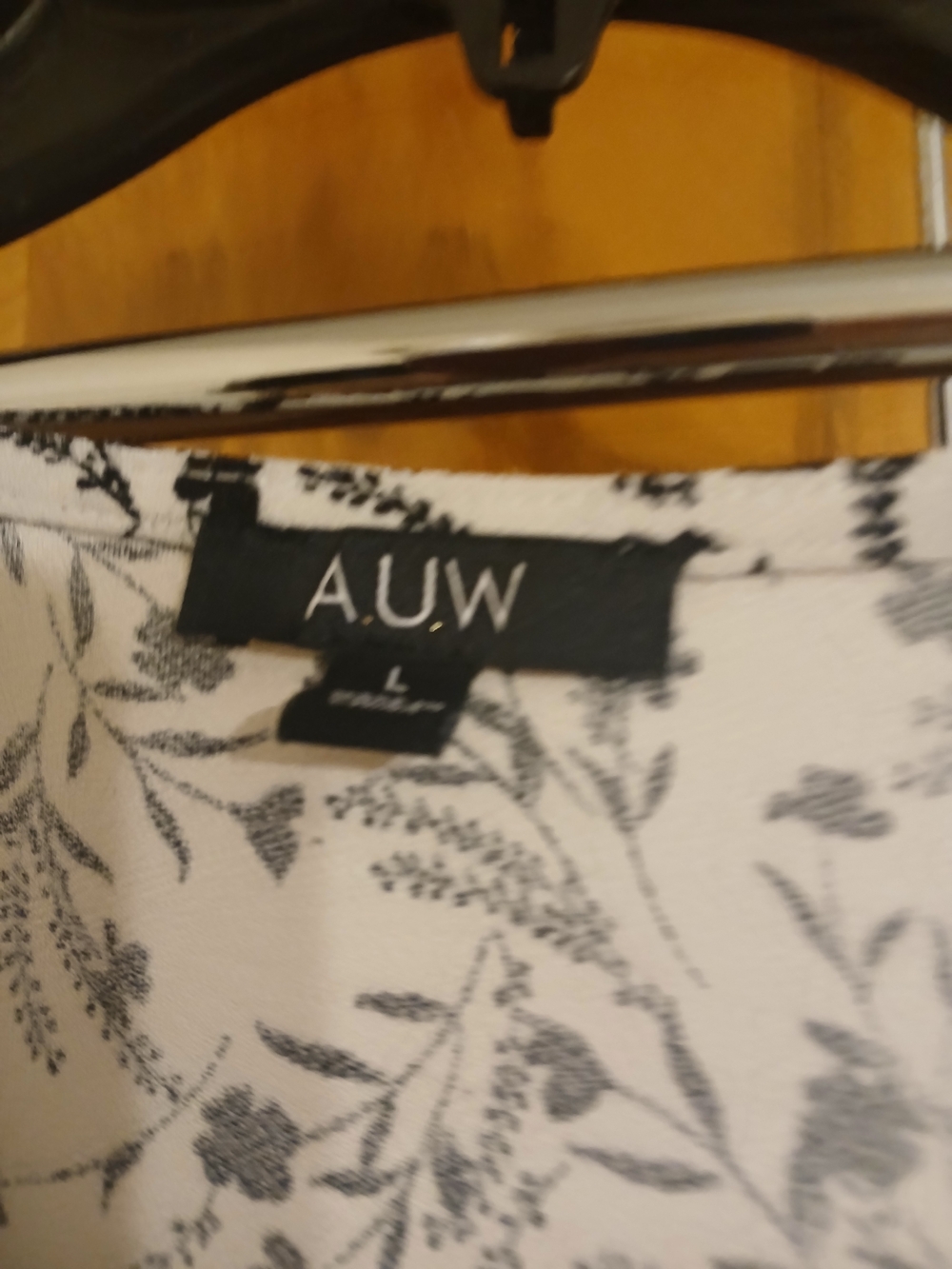 AUW Black & White Floral Wrap Top - Picture 4 of 5